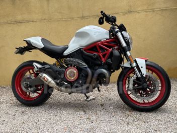 DUCATI MONSTER 821 109