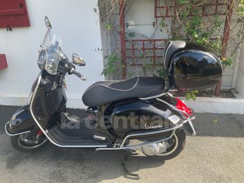PIAGGIO VESPA GTS 300 IE SUPER