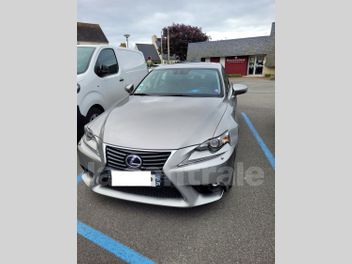 LEXUS 