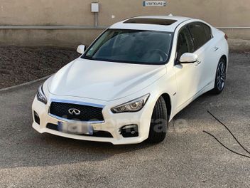 INFINITI 