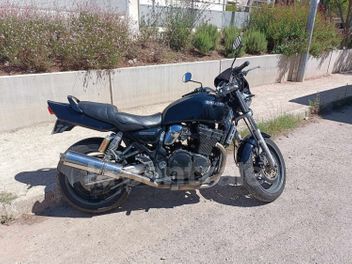 SUZUKI GSX 750 INAZUMA