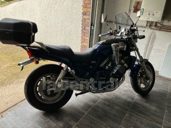 YAMAHA YZF R7
