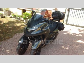 YAMAHA TRICITY 300
