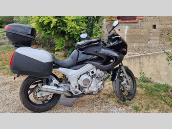 YAMAHA TDM 850