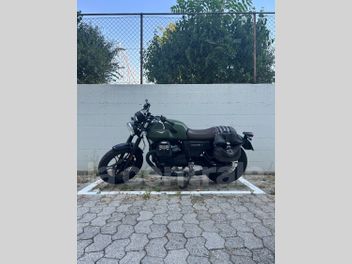 MOTO GUZZI V7 (2) 750 STONE