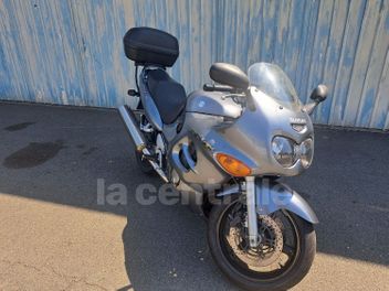 SUZUKI GSX-F 750