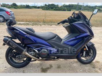 KYMCO AK 550