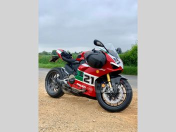 DUCATI PANIGALE V2 955