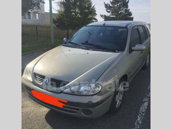 RENAULT 