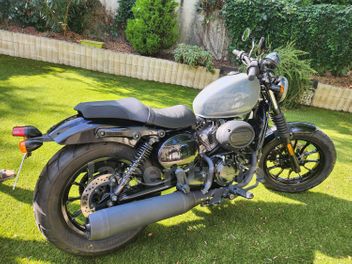 HYOSUNG BOBBER 125