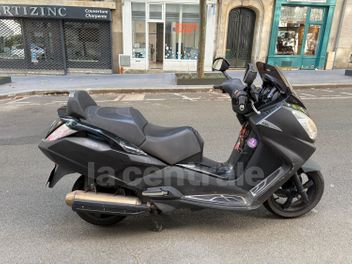 PEUGEOT SATELIS 125 BLACKSAT EXECUTIVE