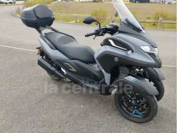 YAMAHA TRICITY 300
