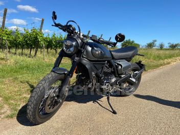 DUCATI SCRAMBLER 800