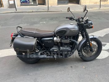 TRIUMPH BOBBER 1200 BLACK