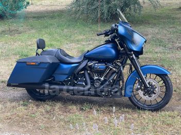 HARLEY DAVIDSON TOURING STREET GLIDE 1745