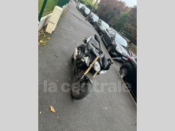 TRIUMPH STREET TRIPLE 675