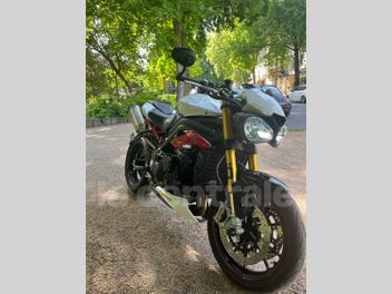 TRIUMPH SPEED TRIPLE 1050 R ABS