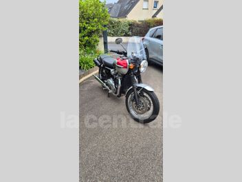 TRIUMPH BONNEVILLE 1200 T120