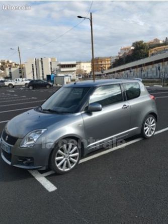 SUZUKI 
