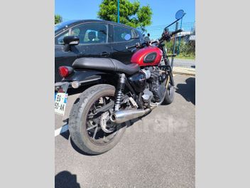 TRIUMPH STREET TWIN 900
