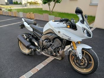 YAMAHA FZ8 800
