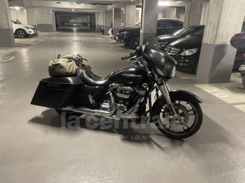 HARLEY DAVIDSON TOURING STREET GLIDE 1745