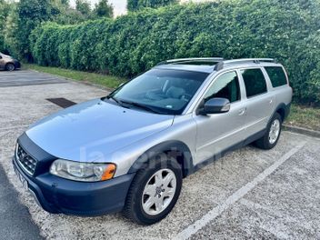 VOLVO XC70 D5 185 FAP MOMENTUM GEARTRONIC