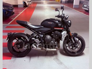 TRIUMPH TRIDENT 660