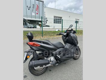YAMAHA X-MAX 125