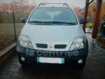 RENAULT 