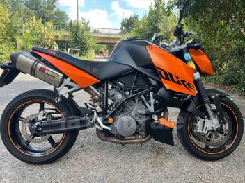 KTM SUPER DUKE 990 R