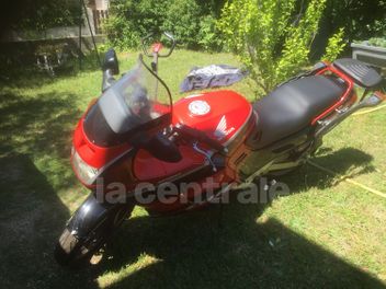 HONDA CBR F 1000