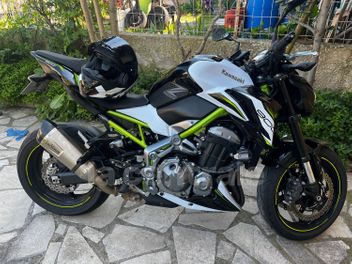 KAWASAKI Z 900 RS 900