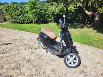 PIAGGIO VESPA 125