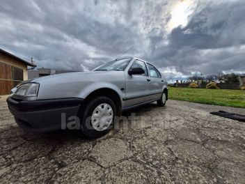 RENAULT R19 (2) 1.4 RL 5P 7CV