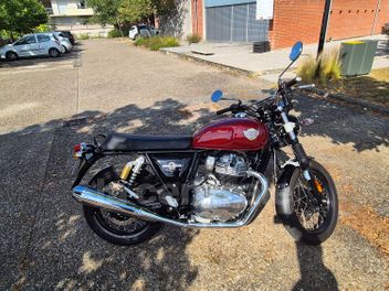 ROYAL ENFIELD INTERCEPTOR 650