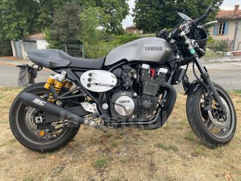 YAMAHA XJR 1300