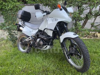 SUZUKI DR 650 RSE