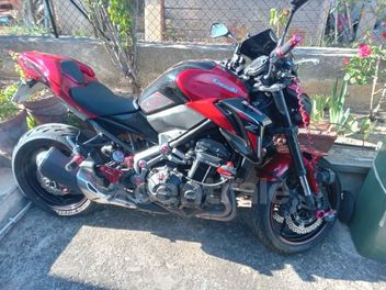 KAWASAKI Z 900 900
