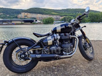 TRIUMPH BOBBER 1200
