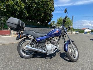 YAMAHA SR 125