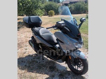 HONDA FORZA 300