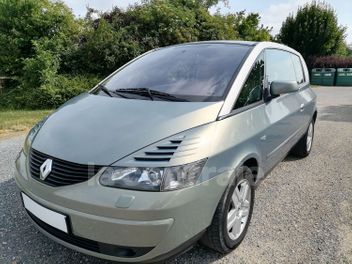 RENAULT 