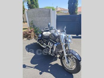 TRIUMPH ROCKET III 2300