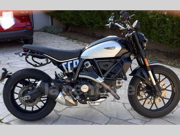DUCATI SCRAMBLER 800