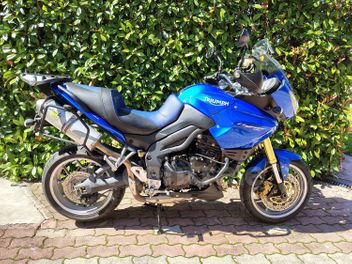 TRIUMPH TIGER 1050 ABS
