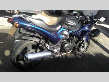 TRIUMPH DAYTONA 900