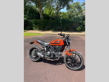 DUCATI SCRAMBLER 400