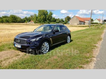 INFINITI 