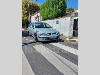 RENAULT 